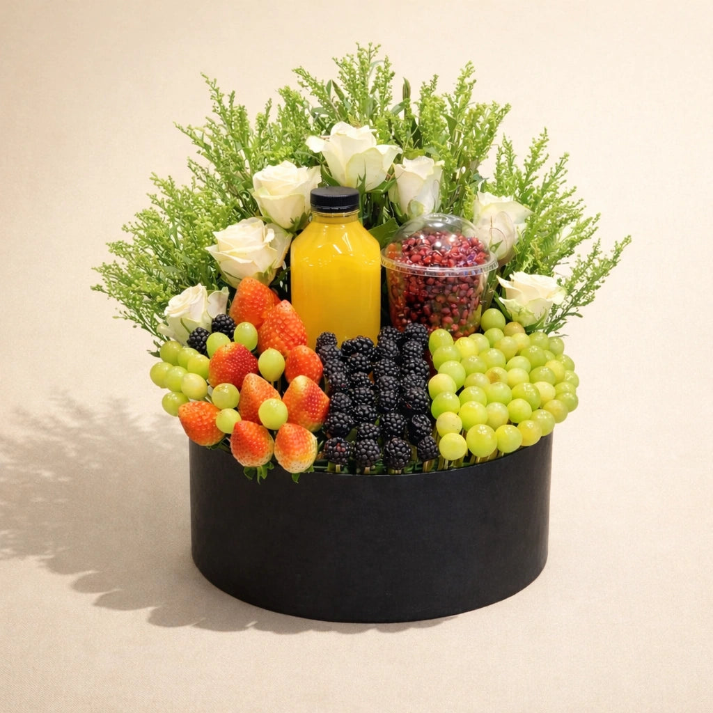 Royal Fresh Bloom & Fruit Delight Box