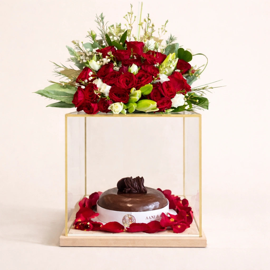 Royal Fresh Rose Cake