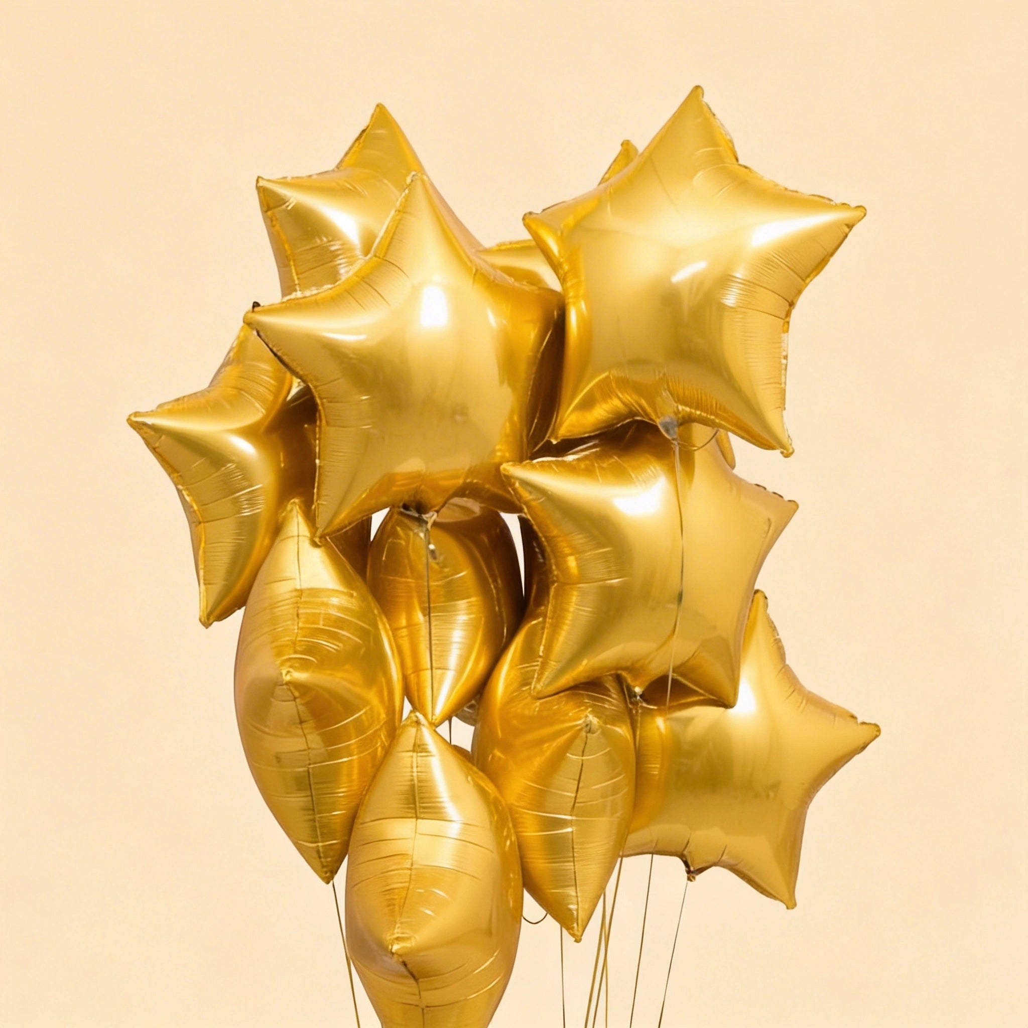 بالونات الاحتفال بالنجمة الذهبية